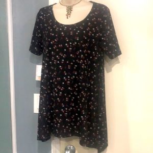 LulaRoe Perfect Tee Black and Floral Size XS BNWT